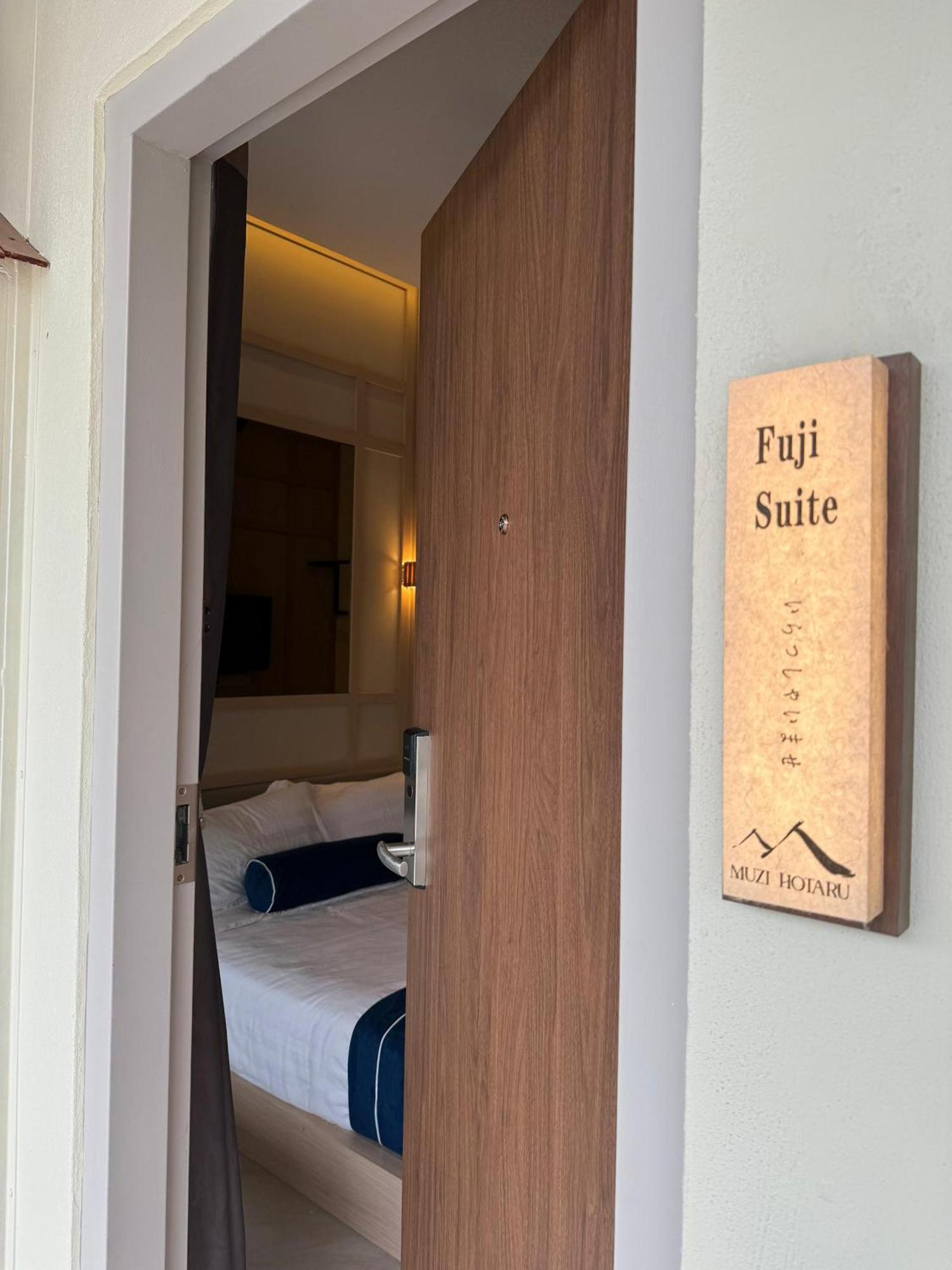 Muzi Boutique Hotel Ίπο Εξωτερικό φωτογραφία